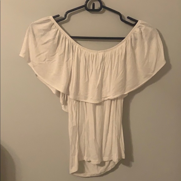 White blouse - Picture 1 of 3